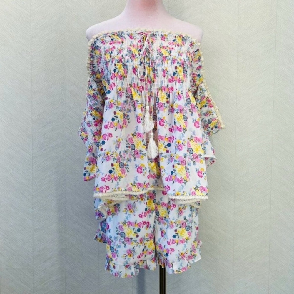 Kos Resort Vibrant Floral 2pc Smocked Summer Set -Off Shoulder Top & Shorts XL